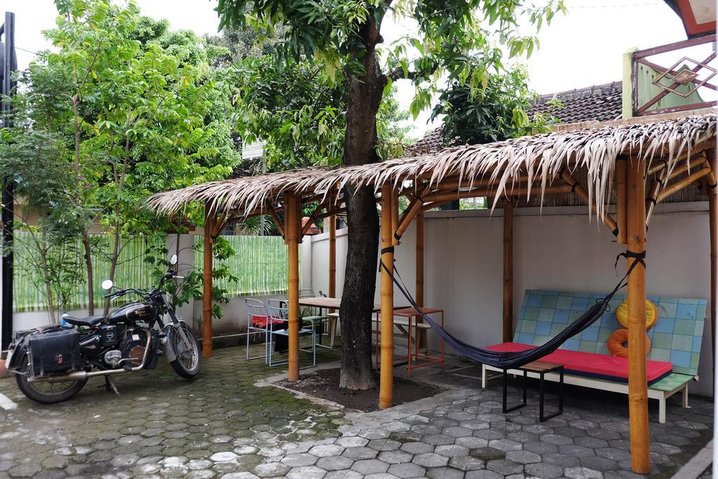 Hoz Bed & Breakfast يوغياكارتا المظهر الخارجي الصورة