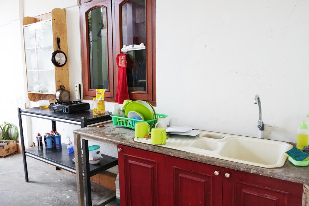 Hoz Bed & Breakfast يوغياكارتا المظهر الخارجي الصورة