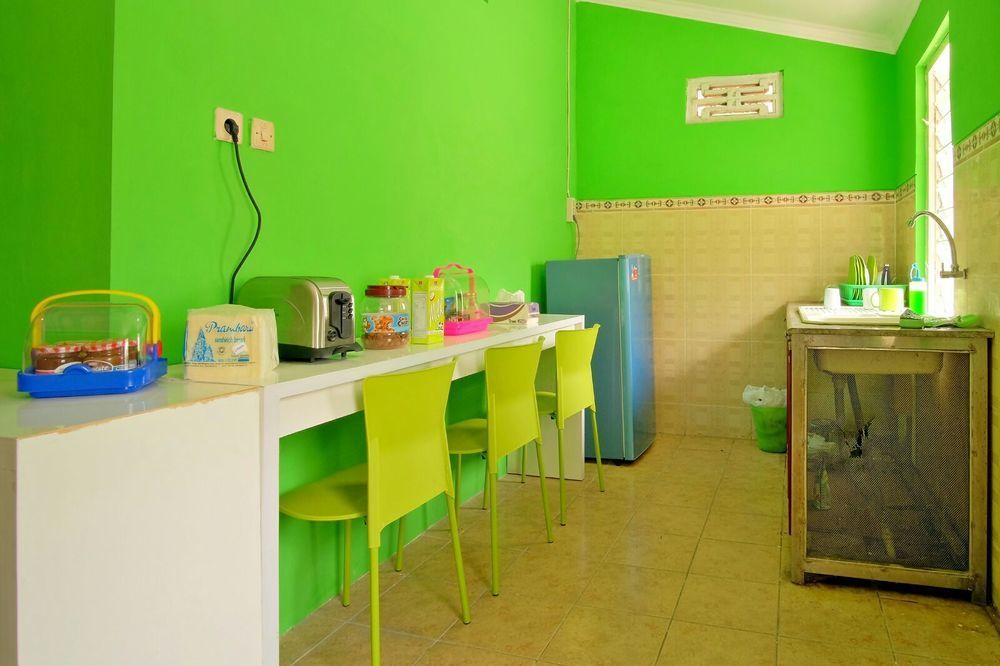 Hoz Bed & Breakfast يوغياكارتا المظهر الخارجي الصورة